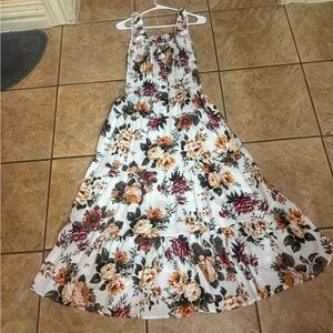 Floral Sleeveless Maxi Dress